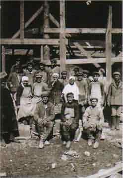 Июль 1932 г. Ударная бригада фосфорного завода