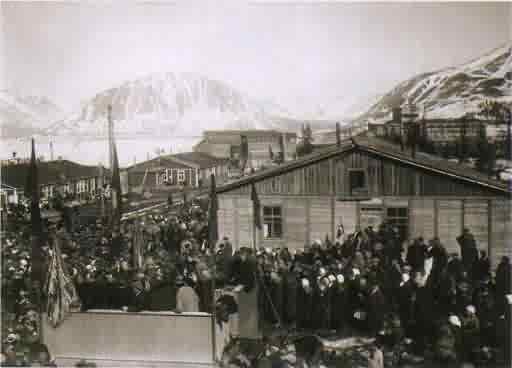 1 Мая 1931 г. Праздничная демонстрация в Хибиногорске